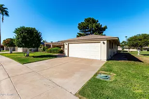 10732 W Denham Dr, Sun City, AZ 85351 - Photo 3