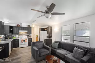 1635 E Libby St, Phoenix, AZ 85022 - Photo 1