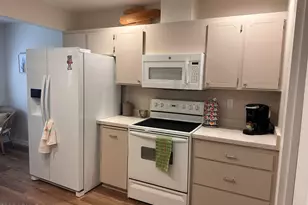 17247 N 106th Ave, Sun City, AZ 85373 - Photo 7