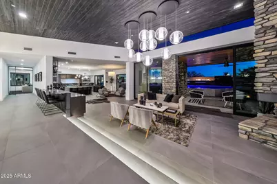 10381 E Loving Tree Lane, Scottsdale, AZ 85262 - Photo 5