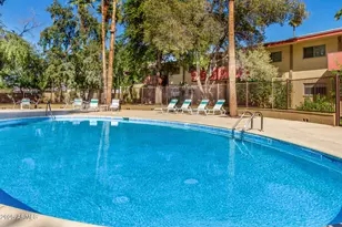 353 E Thomas Rd, Phoenix, AZ 85012 - Photo 27