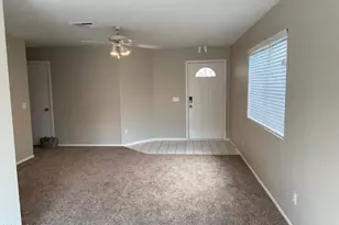3233 W Abraham Ln, Phoenix, AZ 85027 - Photo 3