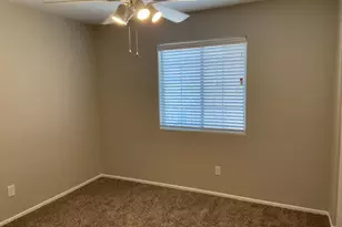 3233 W Abraham Ln, Phoenix, AZ 85027 - Photo 7