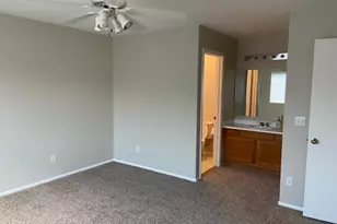 3233 W Abraham Ln, Phoenix, AZ 85027 - Photo 9