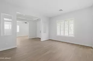 32029 N 20th Ln, Phoenix, AZ 85085 - Photo 3