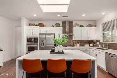 20754 N Canyon Whisper Drive, Surprise, AZ 85387 - Photo 15