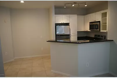 3633 N 3rd Avenue #1060, Phoenix, AZ 85013 - Photo 11
