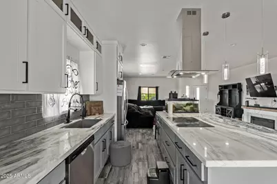 12459 W Lobo Drive, Arizona City, AZ 85123 - Photo 11