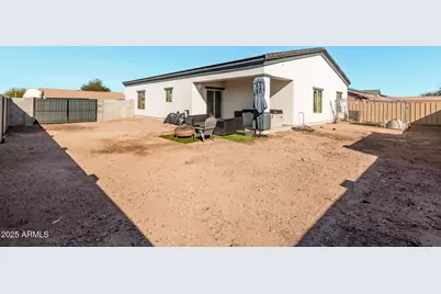 12459 W Lobo Drive, Arizona City, AZ 85123 - Photo 23