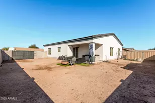 12459 W Lobo Dr, Arizona City, AZ 85123 - Photo 23