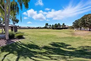 10602 W Roanoke Ave, Avondale, AZ 85392 - Photo 33