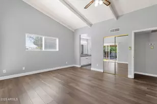 2041 E Karen Dr, Phoenix, AZ 85022 - Photo 17