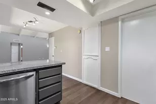 2041 E Karen Dr, Phoenix, AZ 85022 - Photo 15