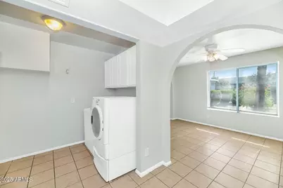 316 E Vogel Avenue, Phoenix, AZ 85020 - Photo 15