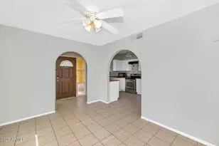 316 E Vogel Ave, Phoenix, AZ 85020 - Photo 11