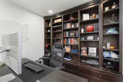 3739 E Fairmount Avenue, Phoenix, AZ 85018 - Photo 15