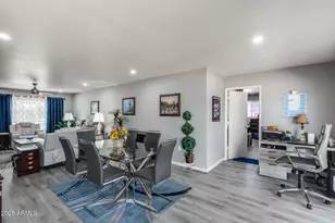 18203 N 130th Ave, Sun City West, AZ 85375 - Photo 11