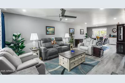 18203 N 130th Avenue, Sun City West, AZ 85375 - Photo 9