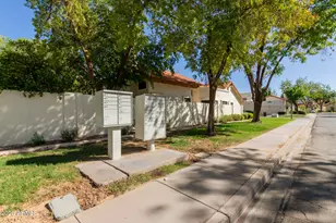 8856 S Taylor Dr, Tempe, AZ 85284 - Photo 35