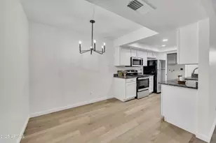 7921 N 61st Ave, Glendale, AZ 85301 - Photo 9