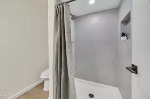 7921 N 61st Ave, Glendale, AZ 85301 - Photo 21