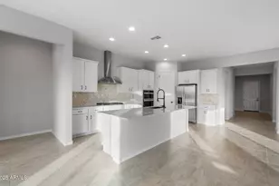 27042 N 161st Ave, Surprise, AZ 85387 - Photo 13