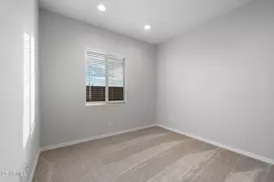 27042 N 161st Ave, Surprise, AZ 85387 - Photo 5