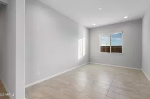 27042 N 161st Ave, Surprise, AZ 85387 - Photo 7