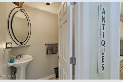 210 W Cedar Avenue, Flagstaff, AZ 86001 - Photo 11