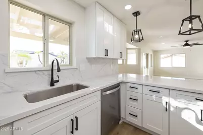 14812 N Briarwood Drive, Fountain Hills, AZ 85268 - Photo 5