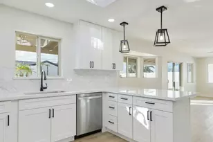 14812 N Briarwood Dr, Fountain Hills, AZ 85268 - Photo 3