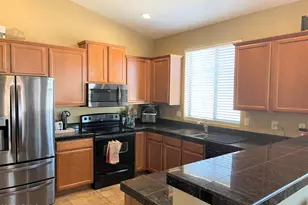 3710 W Lydia Ln, Phoenix, AZ 85041 - Photo 3