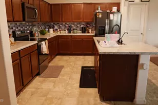 25592 W Gwen St, Buckeye, AZ 85326 - Photo 7