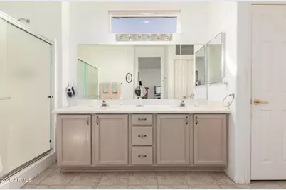 18125 N Villa Bella Drive, Surprise, AZ 85374 - Photo 19