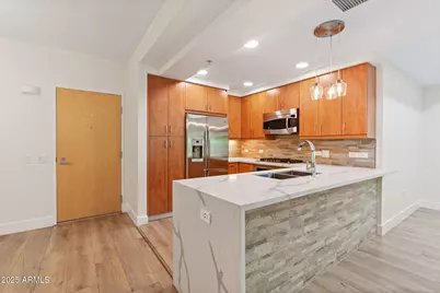 7127 E Rancho Vista Drive #2003, Scottsdale, AZ 85251 - Photo 5