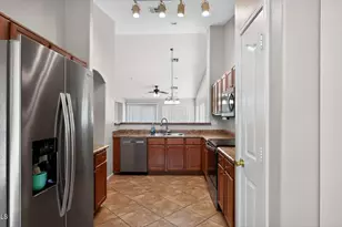 553 S 233rd Dr, Buckeye, AZ 85326 - Photo 9