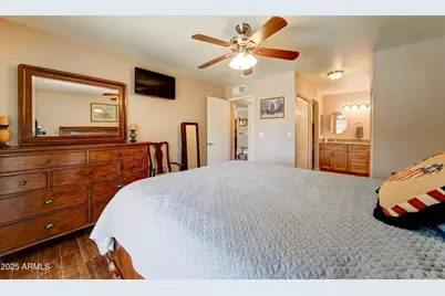 4761 E Ute Court, Phoenix, AZ 85044 - Photo 9