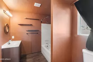 10426 W Grayback Dr, Arizona City, AZ 85123 - Photo 9