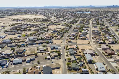 10426 W Grayback Drive, Arizona City, AZ 85123 - Photo 31