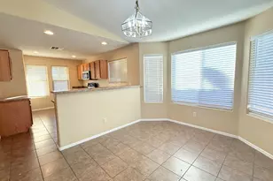 3426 S 72nd Ln, Phoenix, AZ 85043 - Photo 7