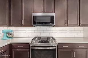 18229 W Cedarwood Ln, Goodyear, AZ 85338 - Photo 17