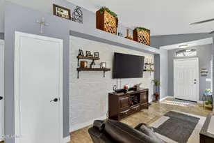 3930 E Agave Rd, Phoenix, AZ 85044 - Photo 11