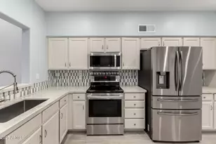 45 E 9th Pl, Mesa, AZ 85201 - Photo 3