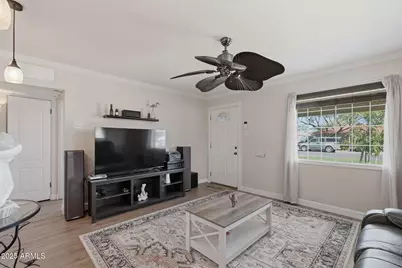 3640 N 21st Avenue, Phoenix, AZ 85015 - Photo 15