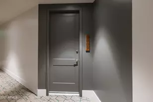 3131 N Central Ave, Phoenix, AZ 85012 - Photo 29