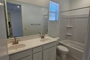 15627 W Hackamore Dr, Surprise, AZ 85387 - Photo 11