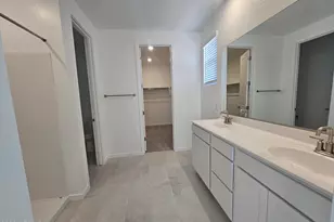 15627 W Hackamore Dr, Surprise, AZ 85387 - Photo 9