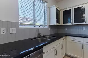 12074 W Dove Wing Way, Peoria, AZ 85383 - Photo 9