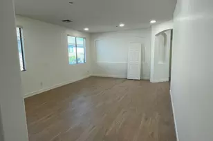 12074 W Dove Wing Way, Peoria, AZ 85383 - Photo 9