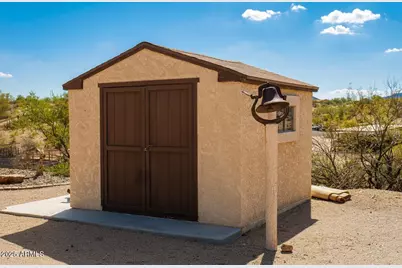 694 N Country Club Drive, Wickenburg, AZ 85390 - Photo 15